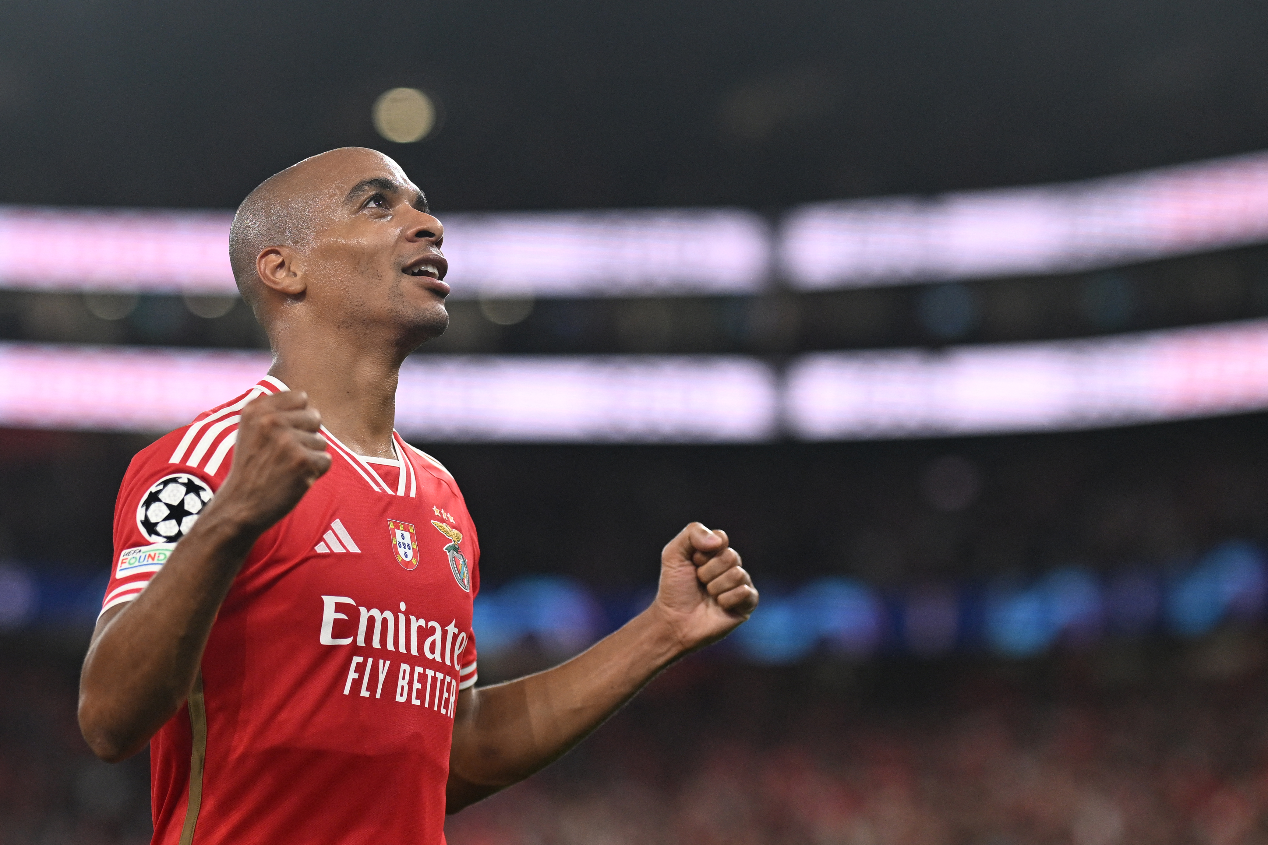 João Mário revela rituais antes dos jogos: como se concentra, que