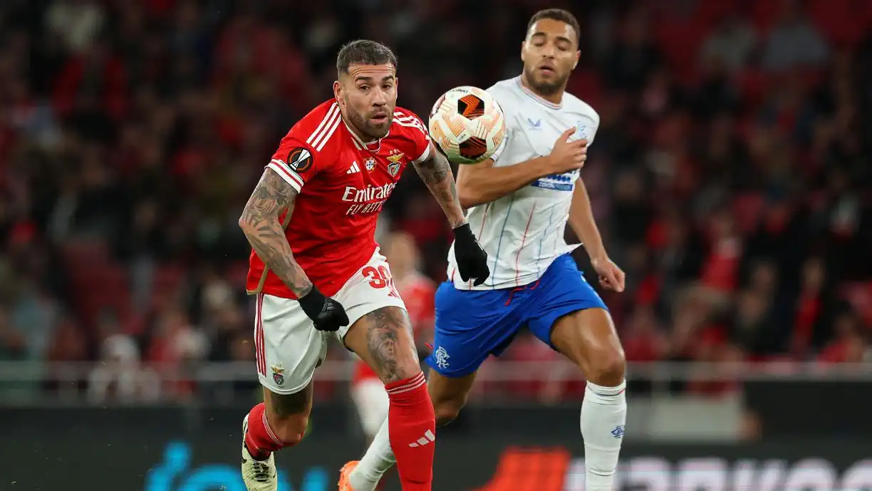 Benfica empatou com o Rangers (2-2) na primeira mão