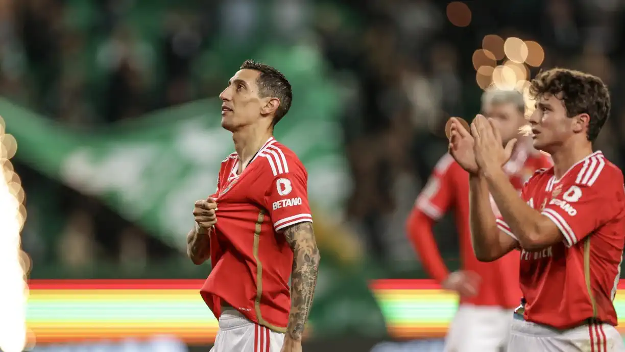 DEVE SER PARA OS APANHADOS! ESPECIALISTAS ANALISAM GOLO ANULADO DO BENFICA FRENTE AO SPORTING E DÃO RAZÃO A... VERÍSSIMO