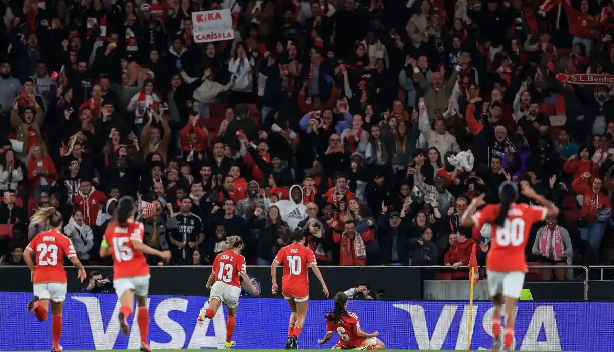 Benfica tenta reverter o 2-1 da primeira mão, disputada na Luz