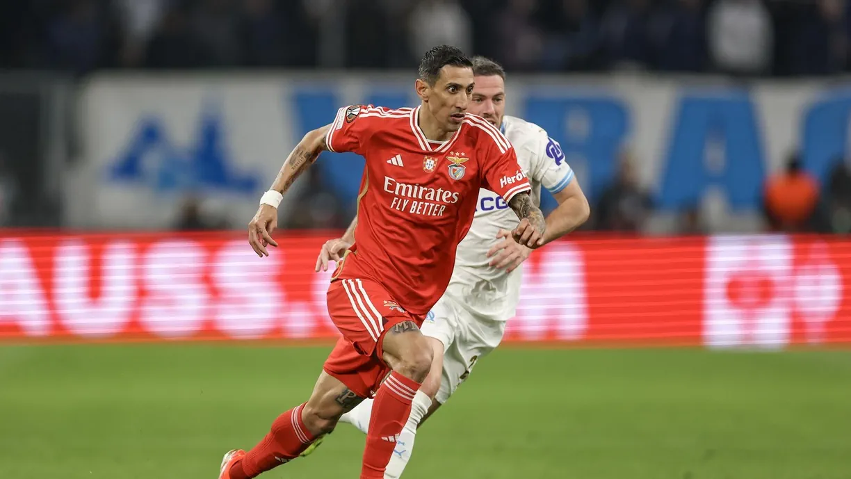 Conta de Di María, estrela do Benfica, mostrou pormenor mais picante