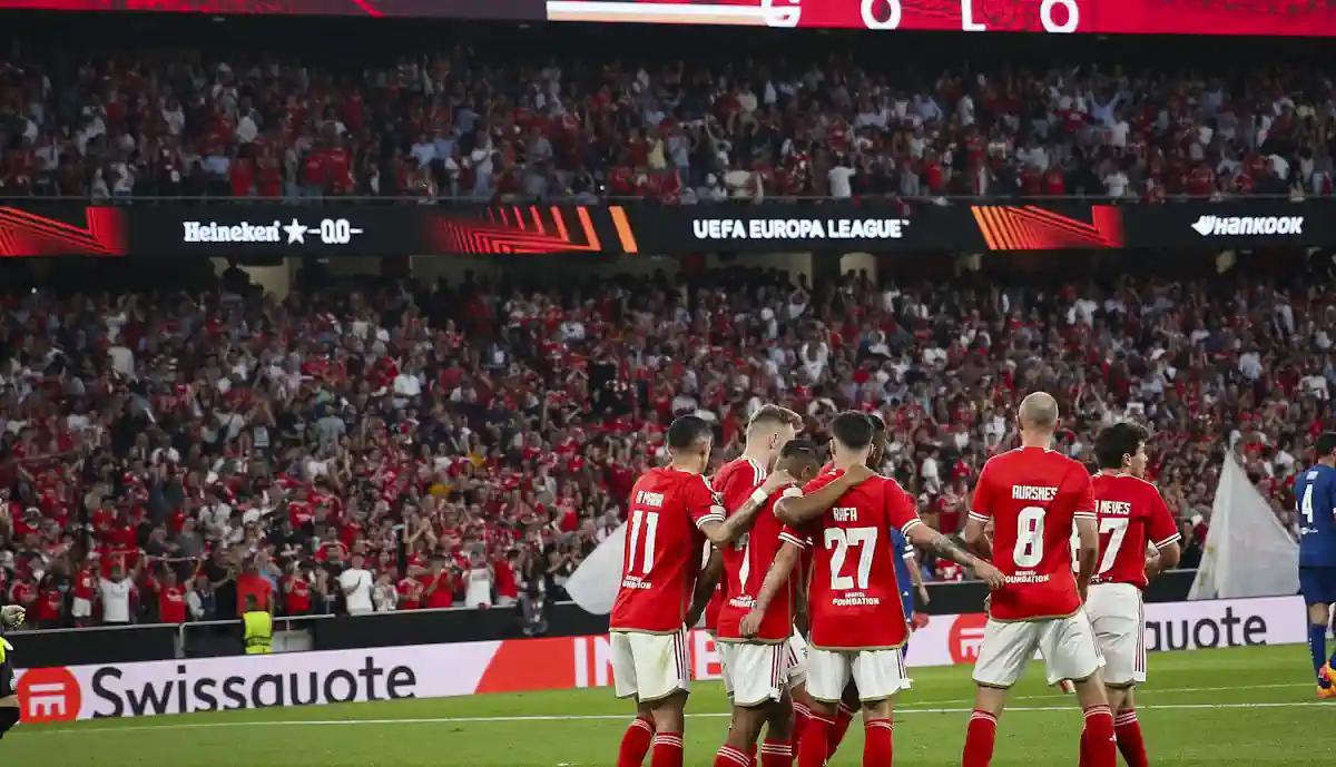 O Benfica vai defrontar o Marselha nos quartos da Liga Europa