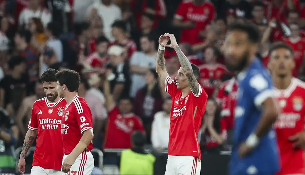 Benfica venceu o Marselha por 2-1