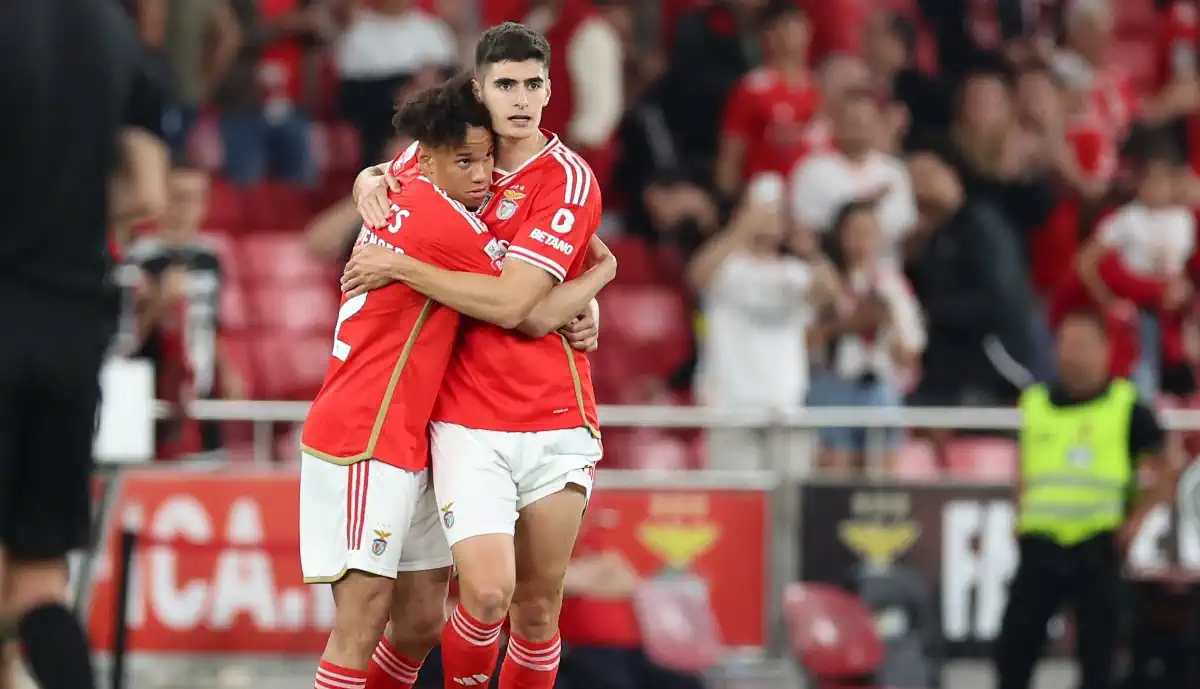 Diogo Spencer protagonizou um momento de perigo no Benfica - Moreirense