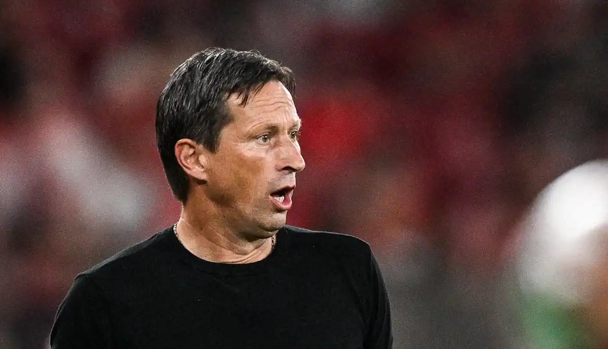 Schmidt permanece no Benfica