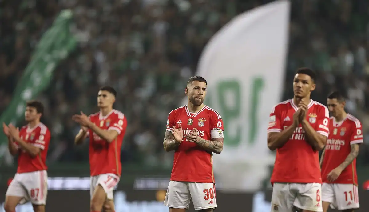Craque do Benfica vai falhar dois jogos
