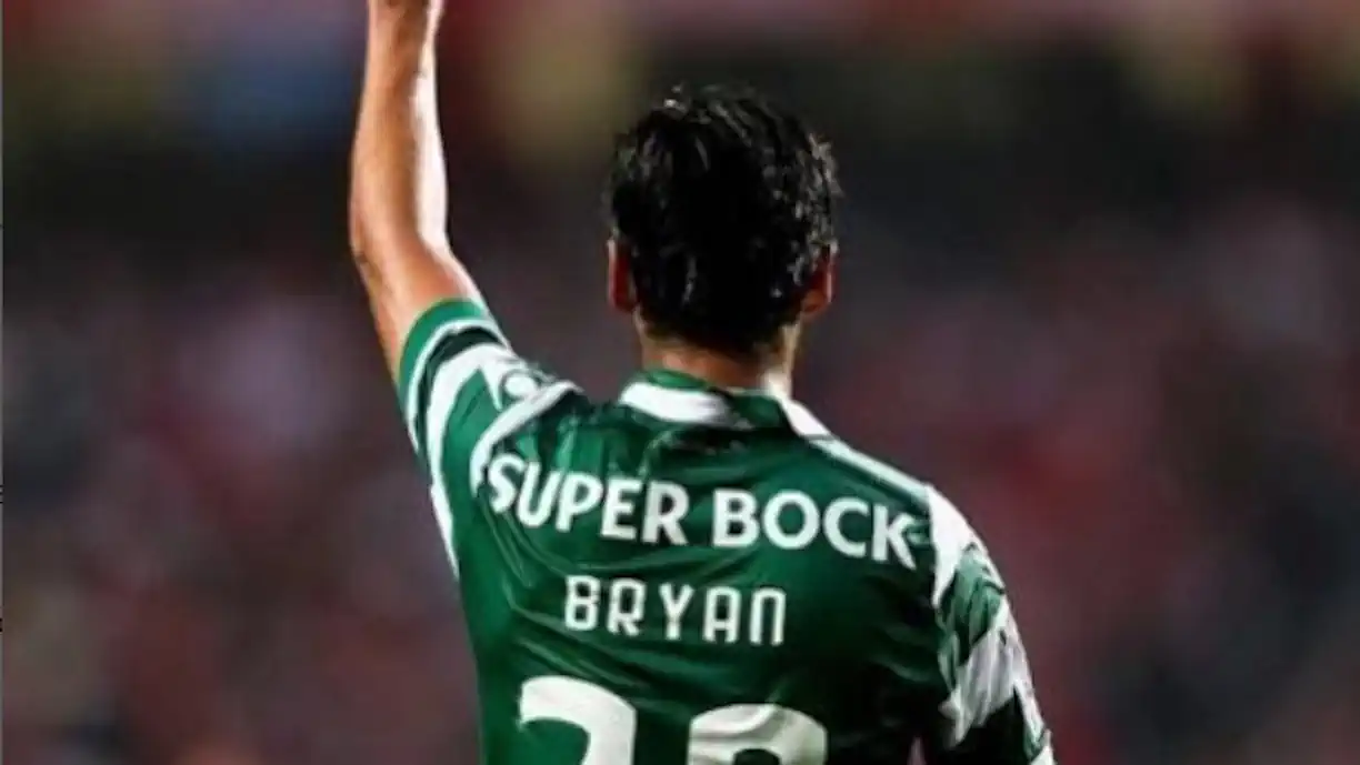 Bryan Ruiz ficou famoso por falhar 'golo cantado' no Sporting - Benfica