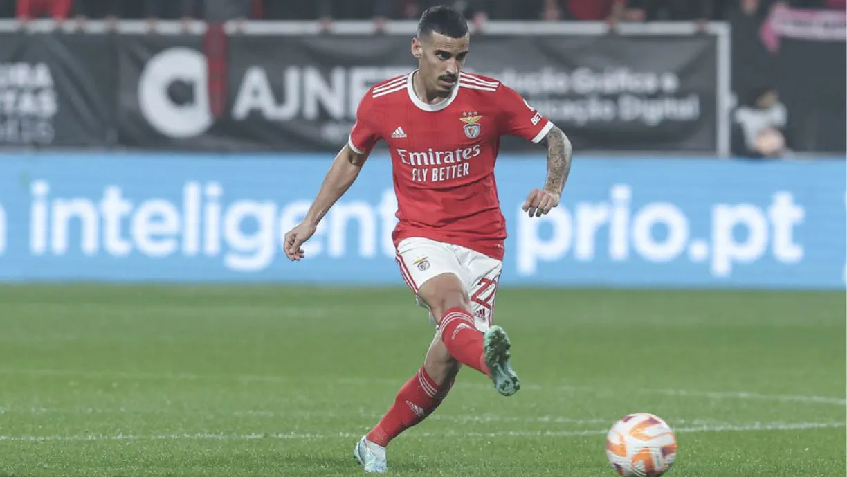 Chiquinho faz comentário bizarro sobre jovens promessas do Benfica: "Parecem ter trinta e tal anos"