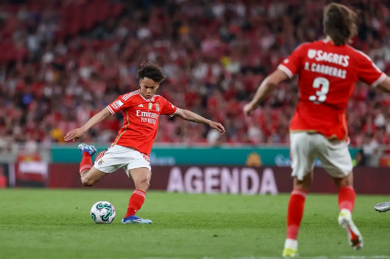 Diogo Spencer evita pior resultado para o Benfica