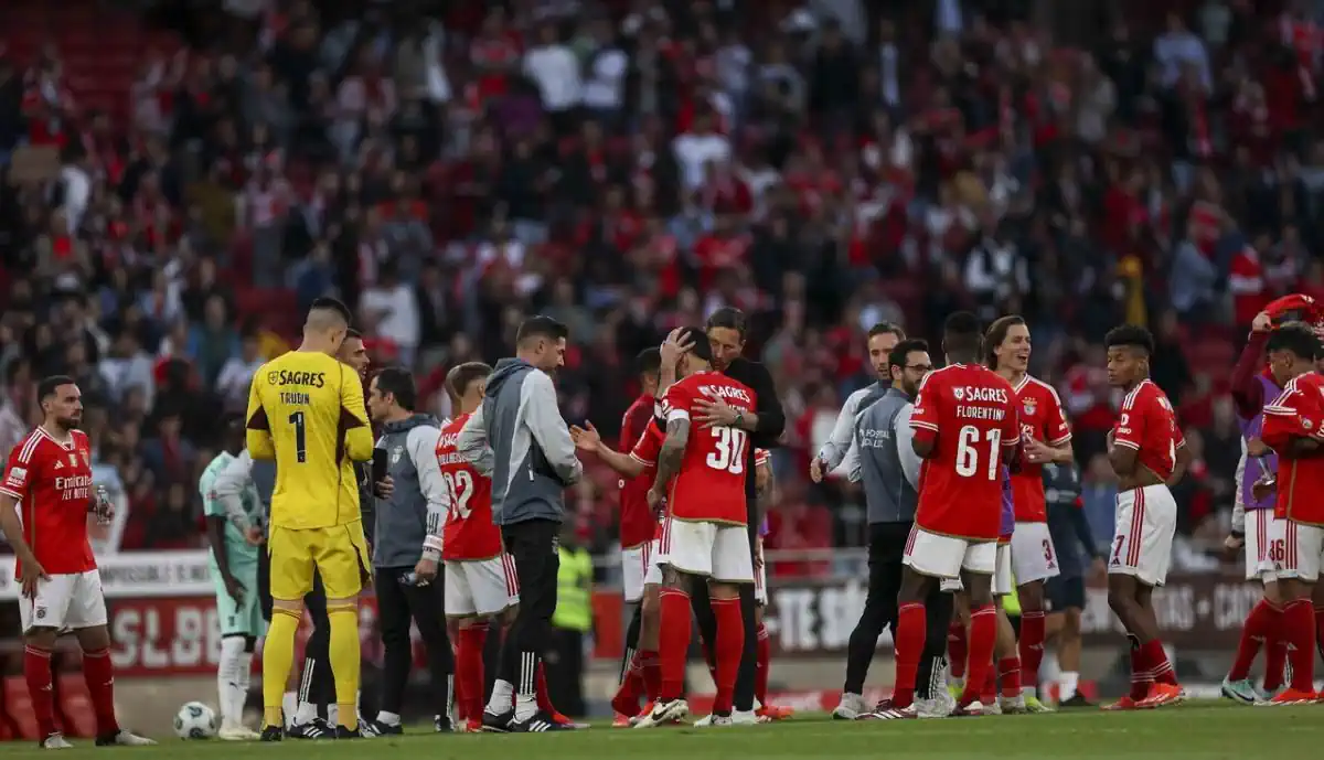 Contra o Benfica todos 'comem relva': atleta do Braga fez das tripas coração para jogar na Luz
