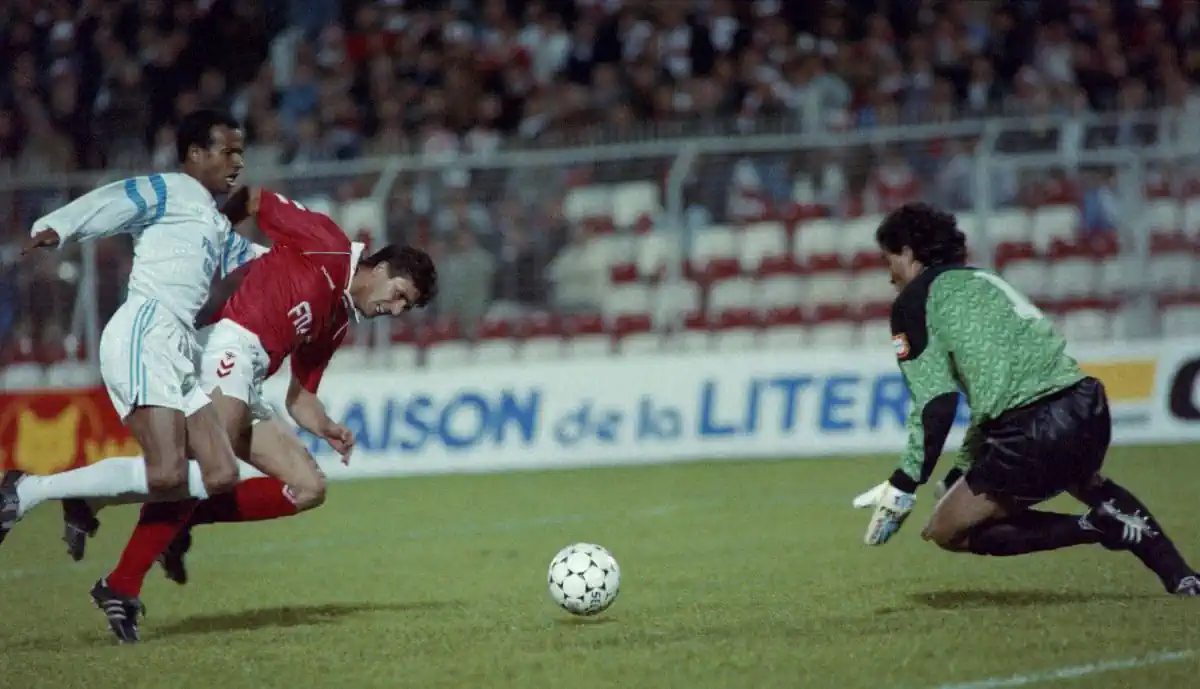 Vata no duelo do Benfica frente ao Marselha 