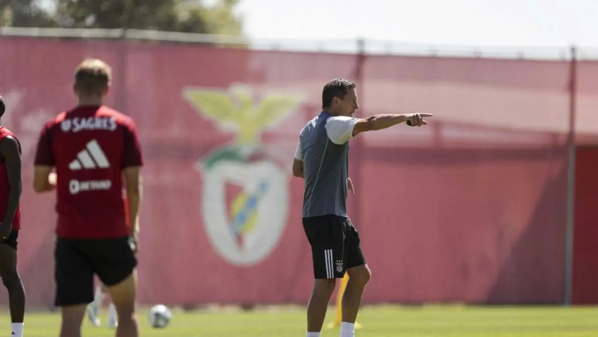 Roger Schmidt já tem data para contar com quatro novos 'reforços' no Benfica