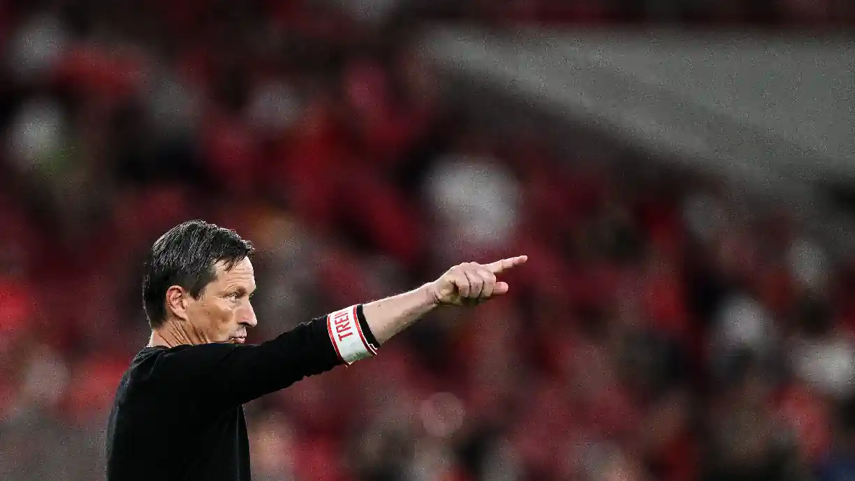 Há novidades sobre futuro de Roger Schmidt no Benfica