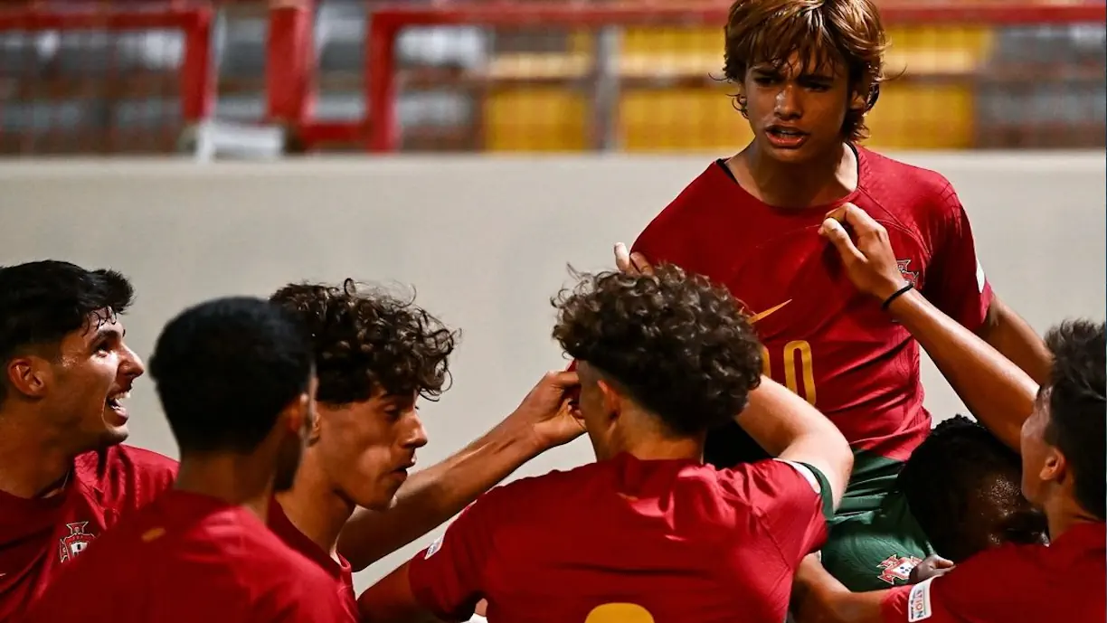 Sub-17 de Portugal chegam às meias-finais 