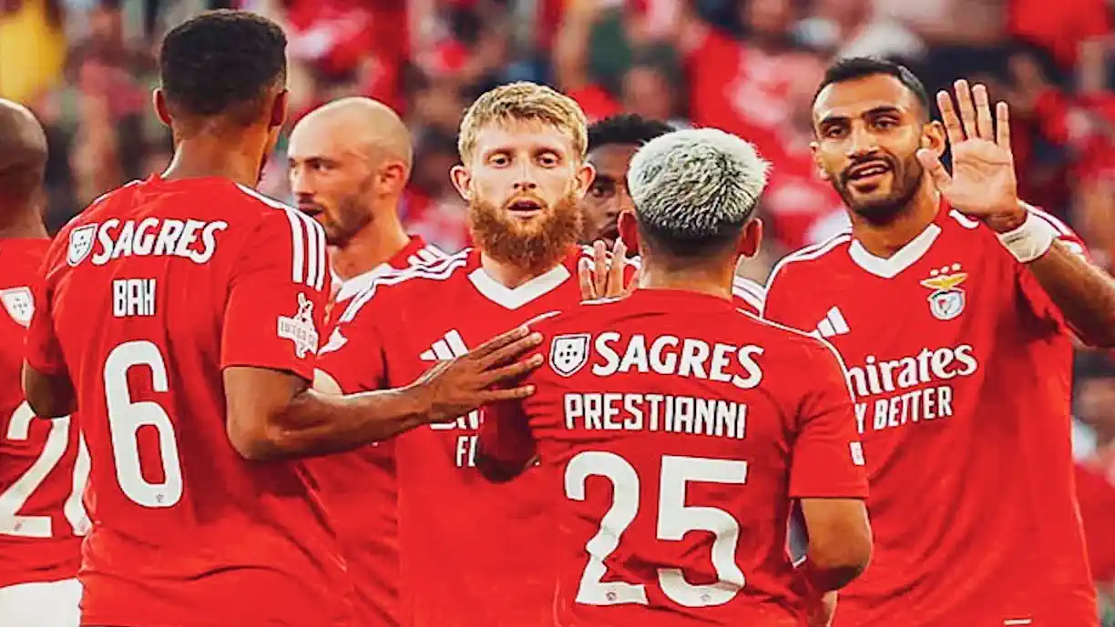 Os pupilos de Roger Schmidt preparam o Famalicão - Benfica 