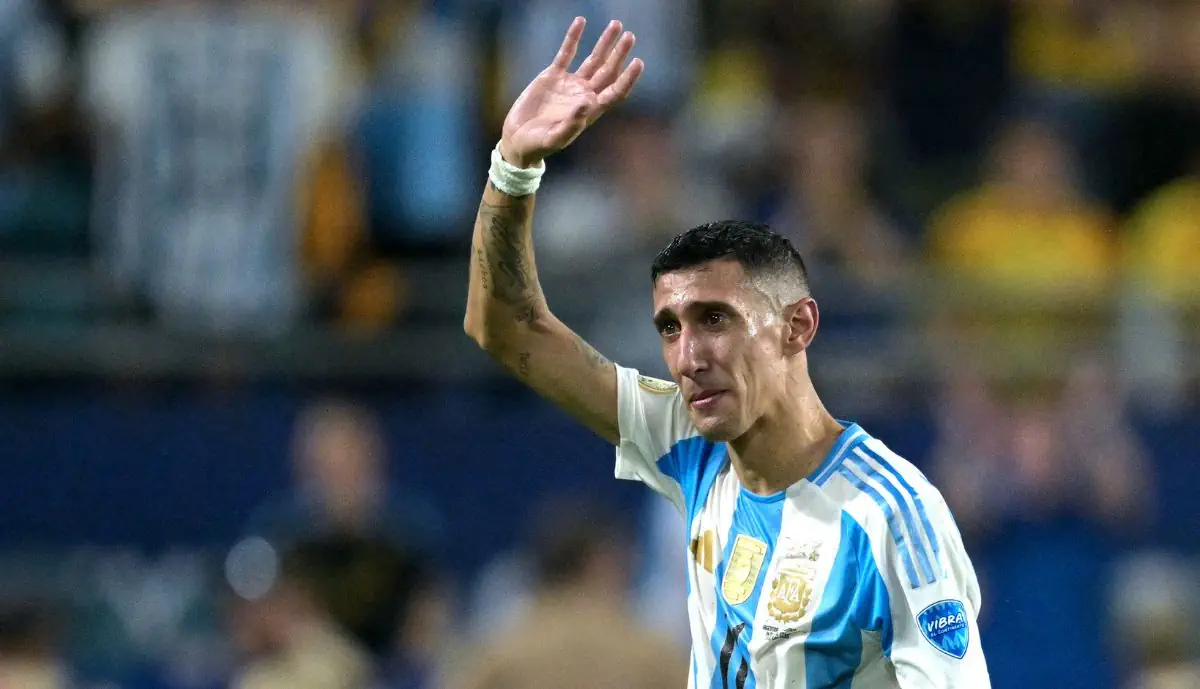 Argentina bateu a Colômbia, por uma bola a zero, na final da Copa América e Di María, craque do Benfica, não escondeu a emoção 