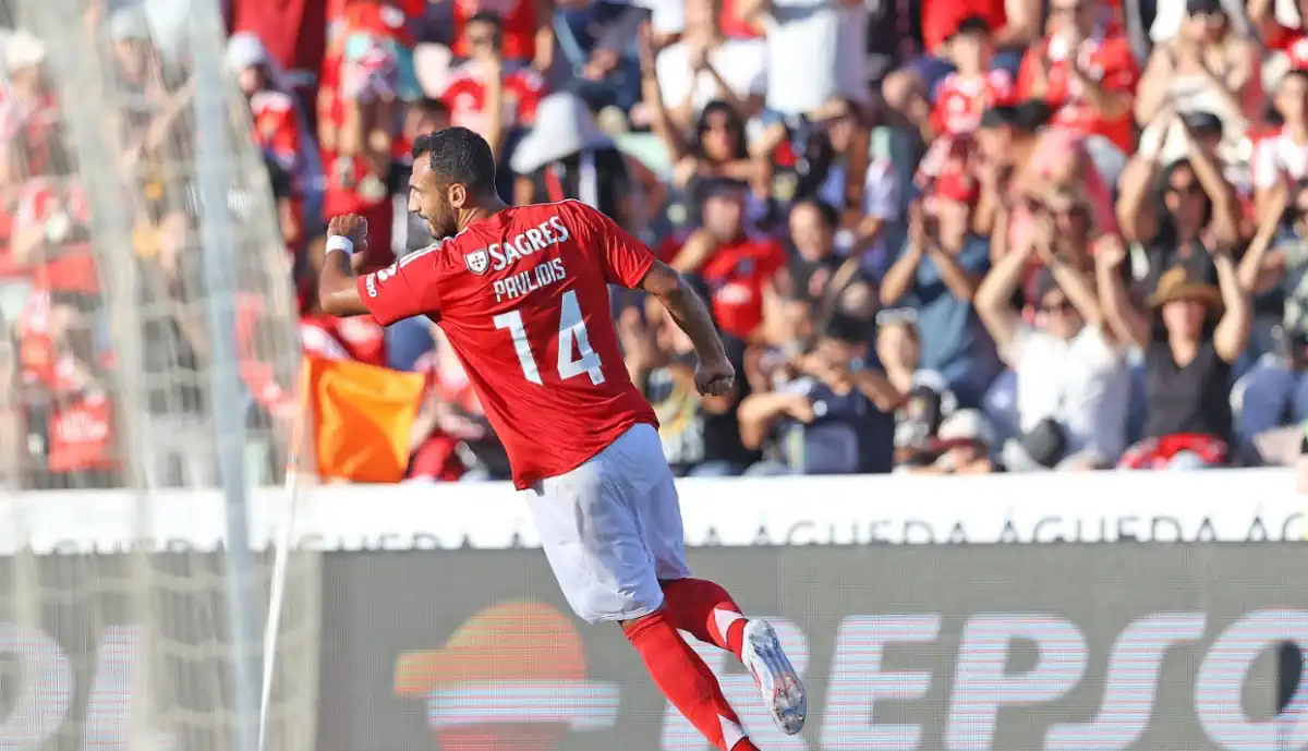Última hora: com Almería a bater à porta, Benfica atualiza estado de Pavlidis