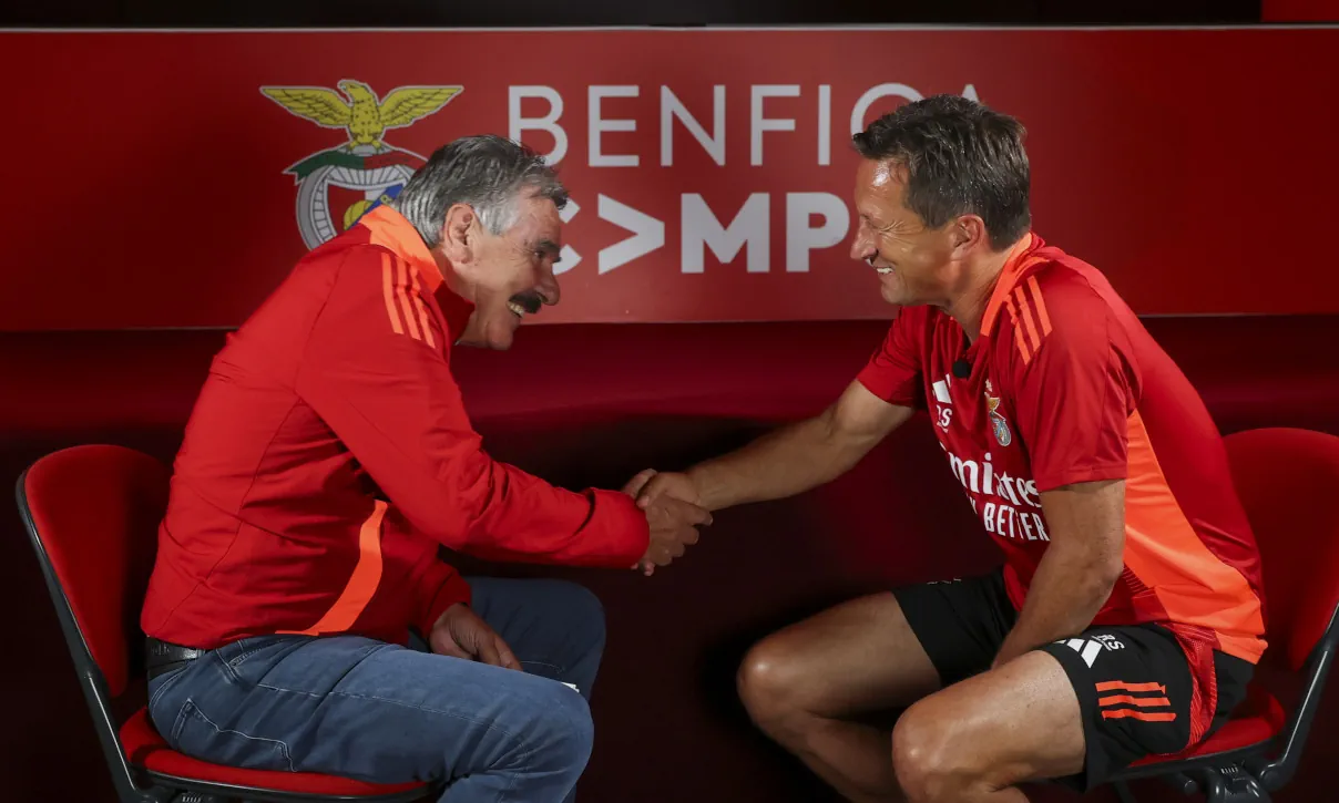 Benfica vai voltar ao futebol champanhe? Schmidt responde a Toni: "Estamos prontos para lutar"