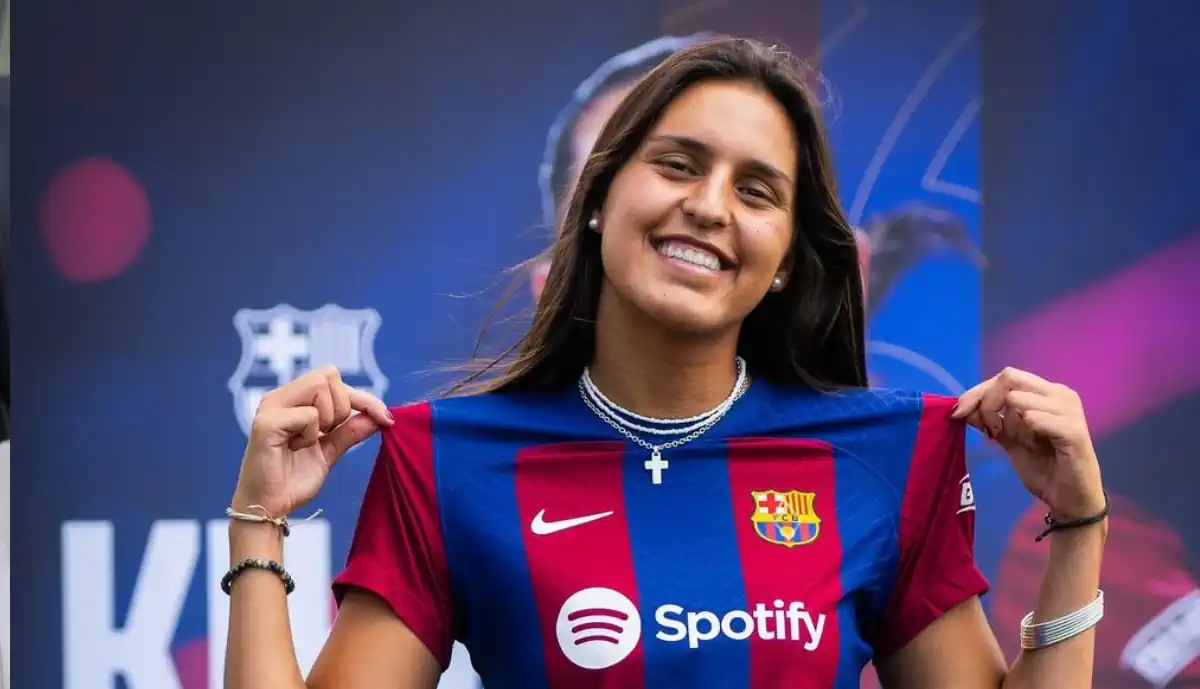 Kika Nazareth foi uma das selecionadas para iniciar o duelo entre Barcelona e Real Madrid, e vitória no El Clássico garante mais uma final à portuguesa