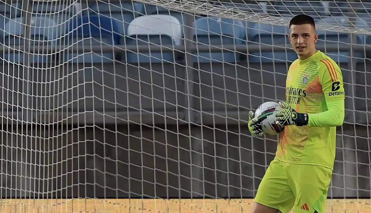 Trubin vai enfrentar o Feyenoord esta quarta-feira, emblema que autografou a maior goleada sofrida pelo guardião do Benfica