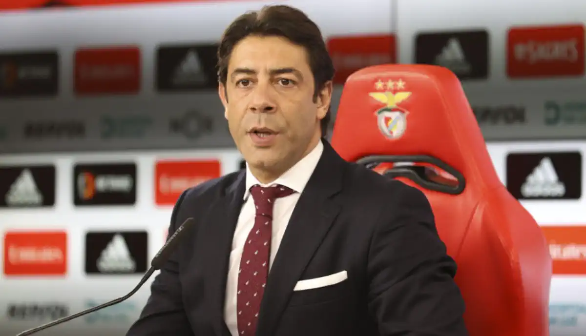 Pretendente de craque do Benfica formaliza oferta milionária com 'ultimato' a Rui Costa