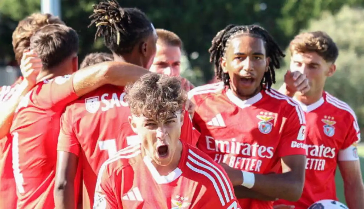 À boleia de Gonçalo Moreira, sub-23 do Benfica goleia o Santa Clara