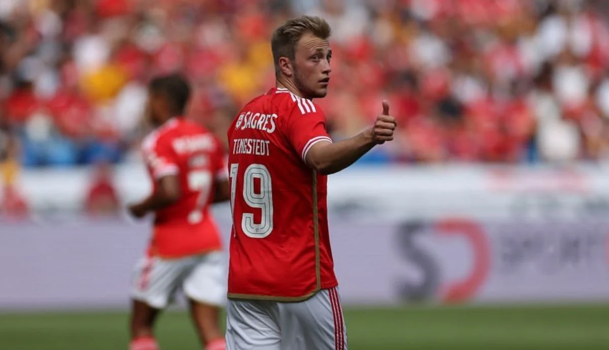 Casper Tengstedt poderá dar um novo rumo ao seu futuro no Benfica 