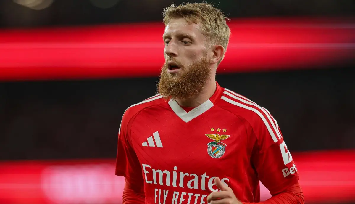 Niklas Beste pode voltar aos relvados do Benfica, estando a recuperar de lesão 