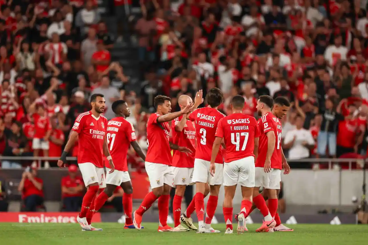 Benfica vai a jogo com o Estrela da Amadora na procura do segundo triunfo consecutivo