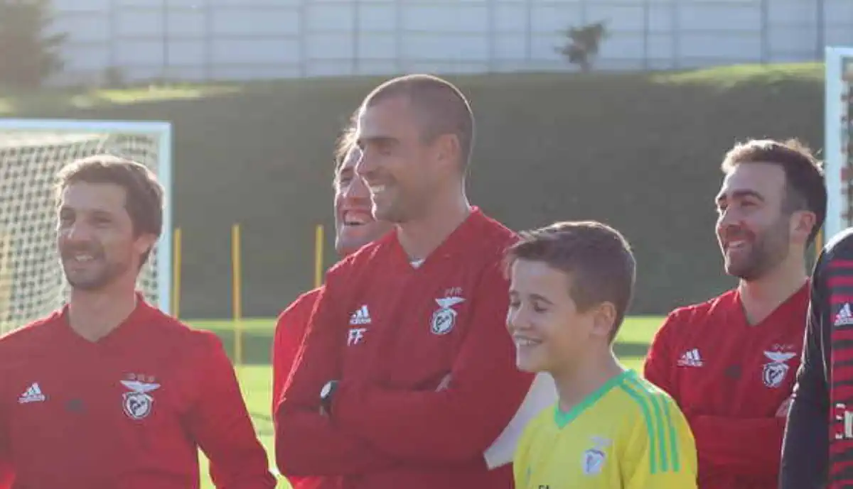 Fernando Ferreira foi treinador de guarda-redes na equipa principal do Benfica e vai ser agora substituído 