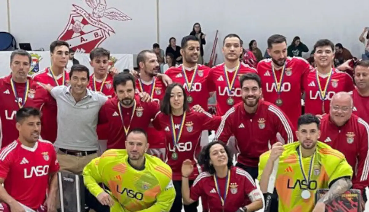 Edu Castro já celebra com o Benfica! Com 'show' dos reforços, hóquei conquista Taça Jesus Correia