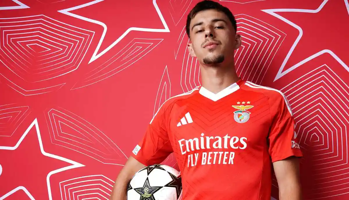 Adrian Bajrami ainda não se estreou pelo Benfica esta temporada