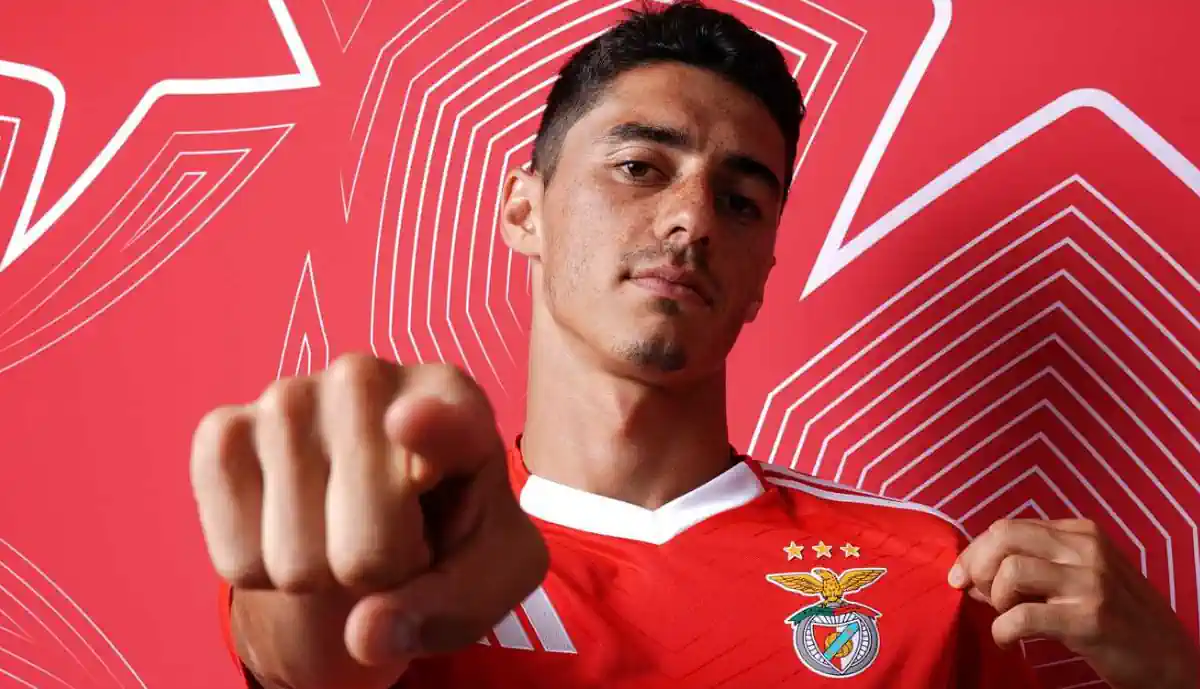 Tiago Gouveia sofre contratempo, que adia regresso aos relvados do Benfica