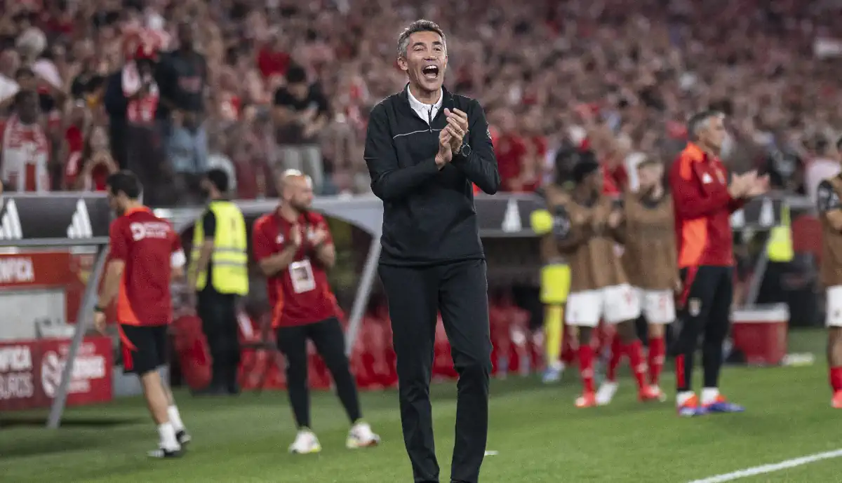 O treinador do Benfica, Bruno Lage, com o jogo para a Taça de Portugal frente ao Pevidém, pode fazer a gestão da equipa e proporcionar minutos a outros jogadores