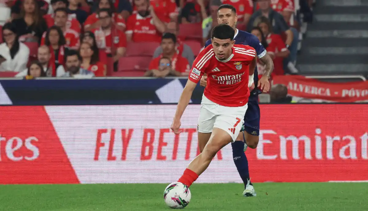 Zeki Amdouni, jogador do Benfica, esteve endiabrado frente ao Atlético Madrid