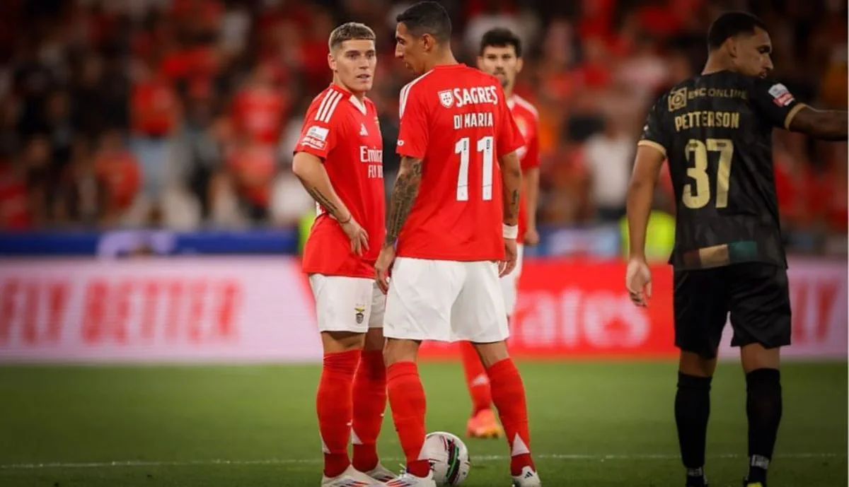 Rollheiser foi aposta titular no Benfica ao lado de Di María