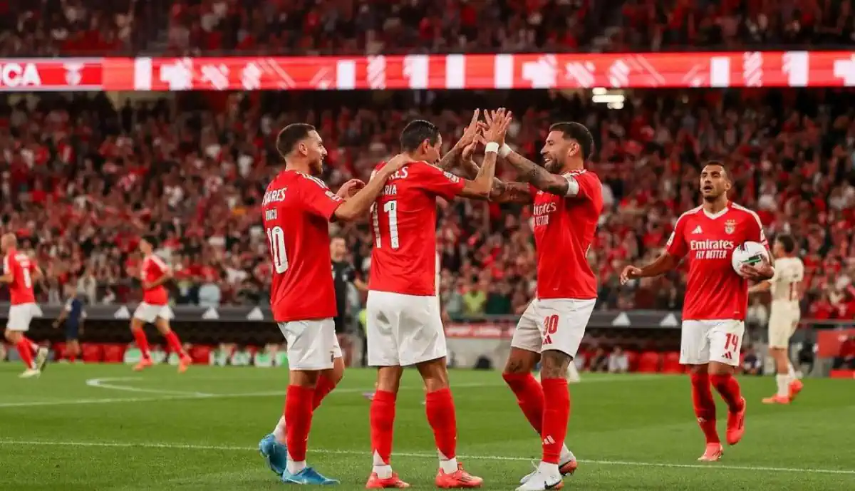 Benfica goleou o Atlético Madrid