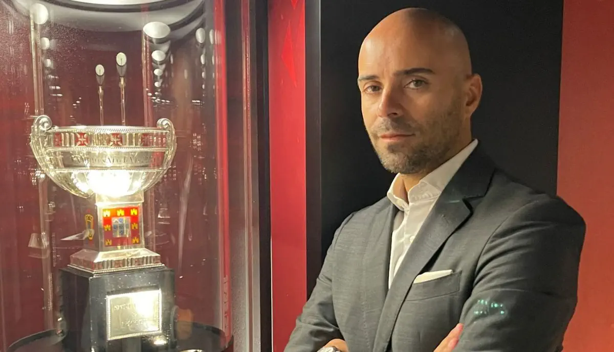 João Diogo Manteigas promete 'limpeza' à direção do Benfica: "Sai essa gente toda"