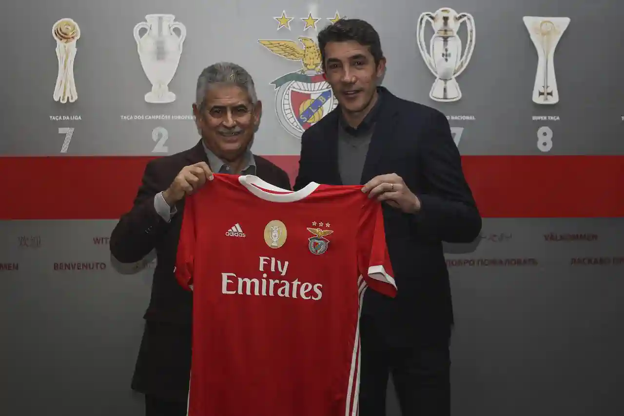 Bruno Lage vai voltar ao Benfica, para assumir o cargo de Schmidt 