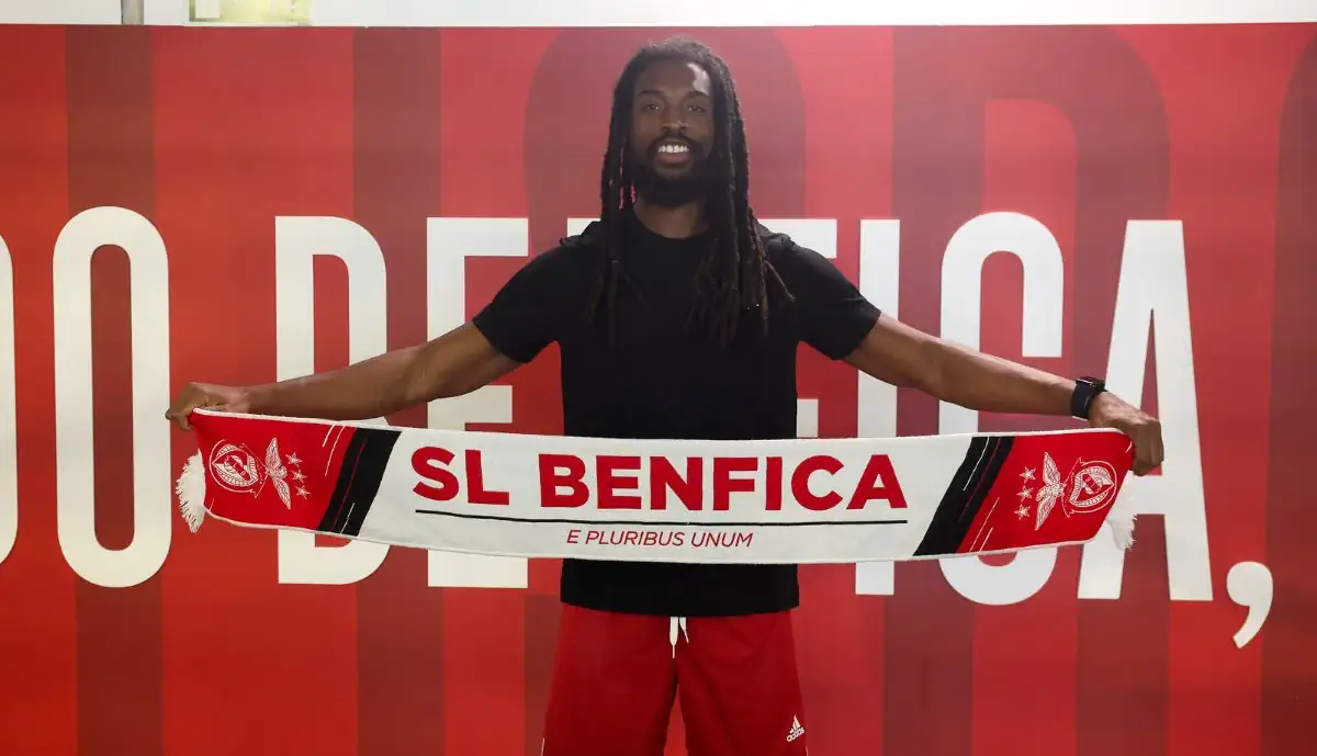 Marcus Thornton vem para reforçar a formação de basquetebol do Benfica