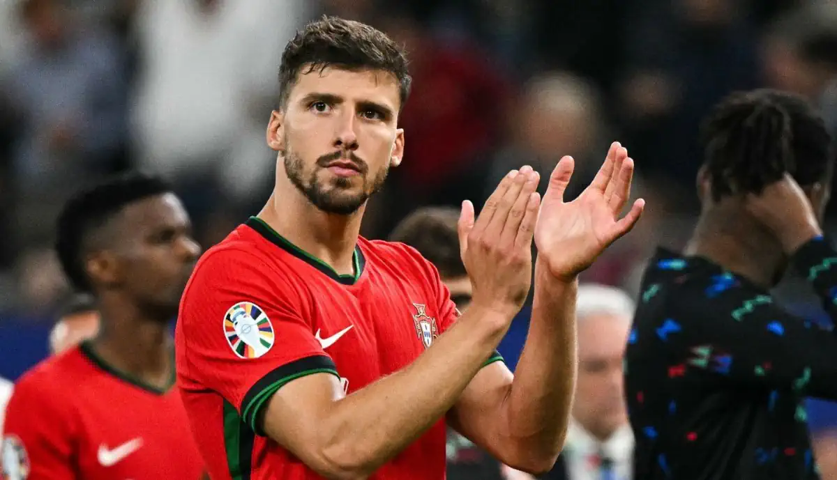 Rúben Dias esteve em campo pela seleção de Portugal na noite de onte, 20 de março, e reagiu a derrota sofrida contra a Dinamarca