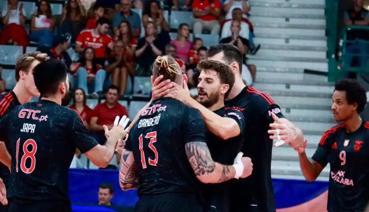 Supertaça voleibol: Benfica - Sporting ao minuto