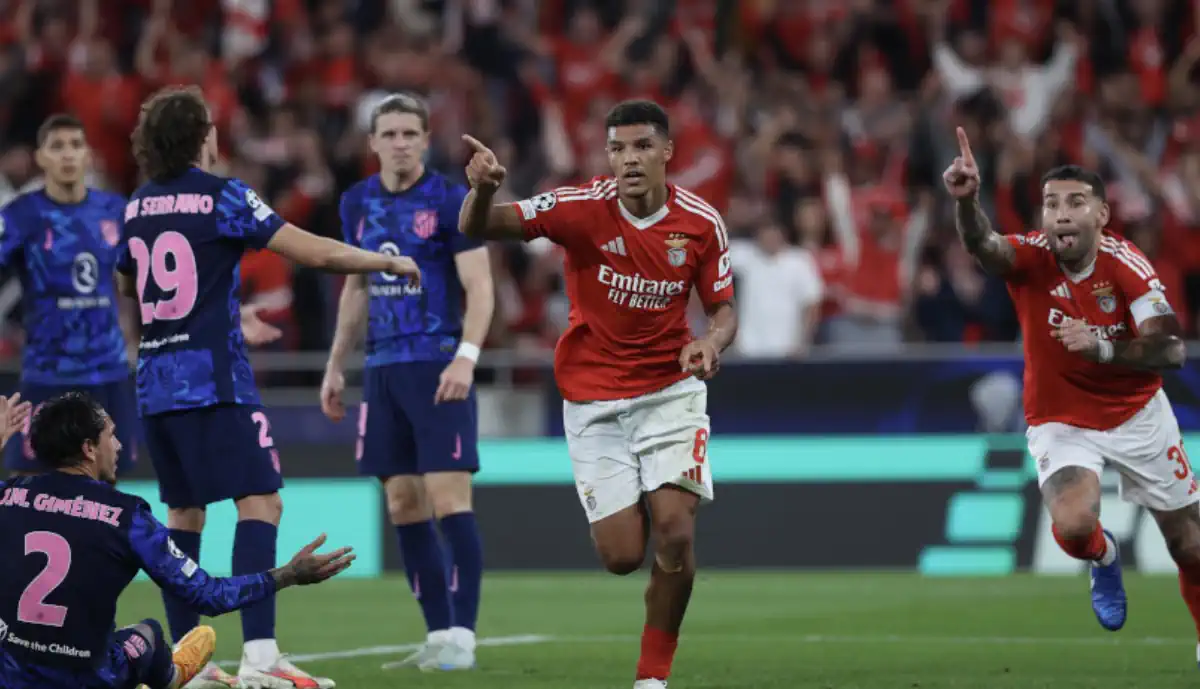 Com o golo frente ao Atlético de Madrid, Alexander Bah volta a fazer história no Benfica