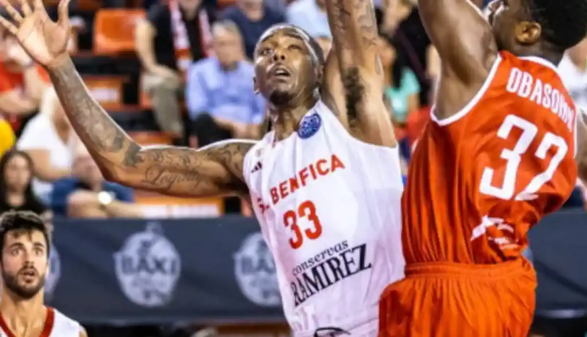 Basquetebol do Benfica volta a perder na Liga dos Campeões