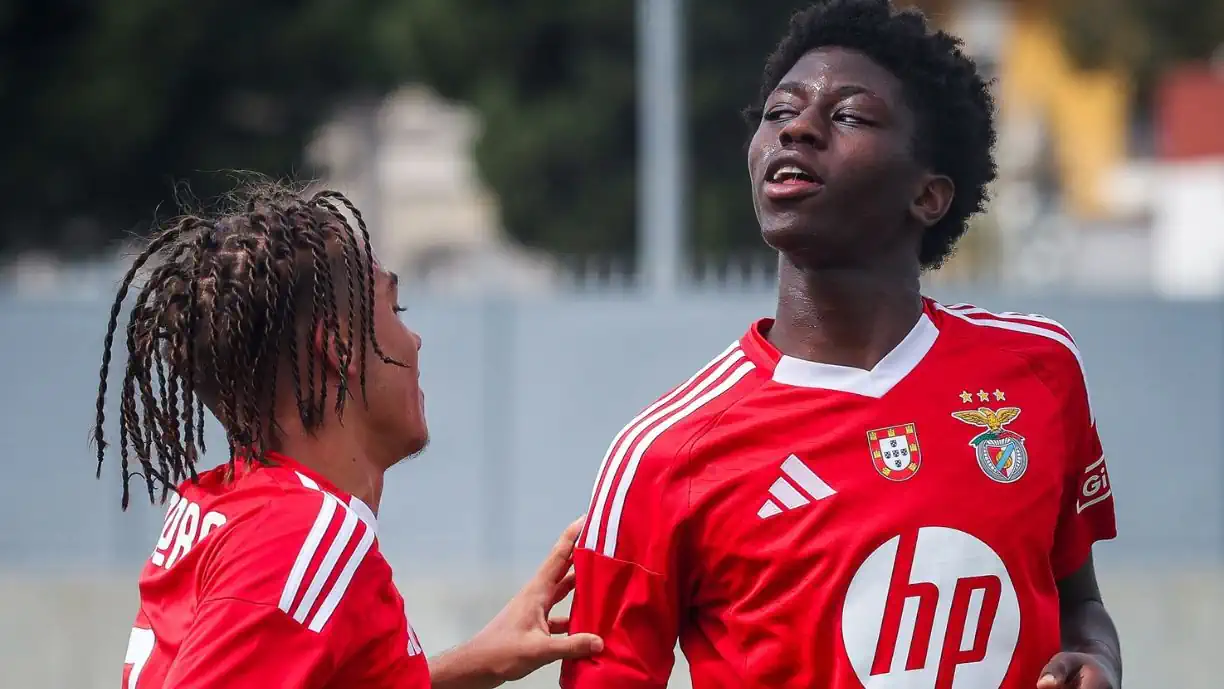 Em casa do Sporting? Também mandamos nós! Benfica deixa leão a rugir baixinho e segue líder