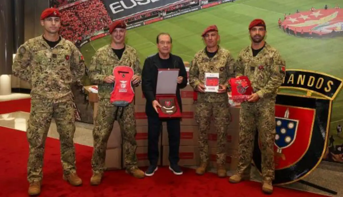 A Fundação Benfica participou solidariamente com o Exército Português para a missão em Bagui