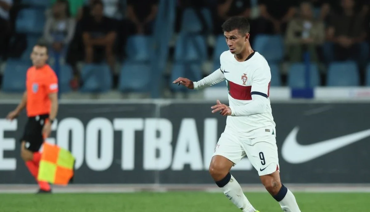 Emprestado pelo Benfica, Henrique Araújo brilhou no Andorra - Portugal de sub-21