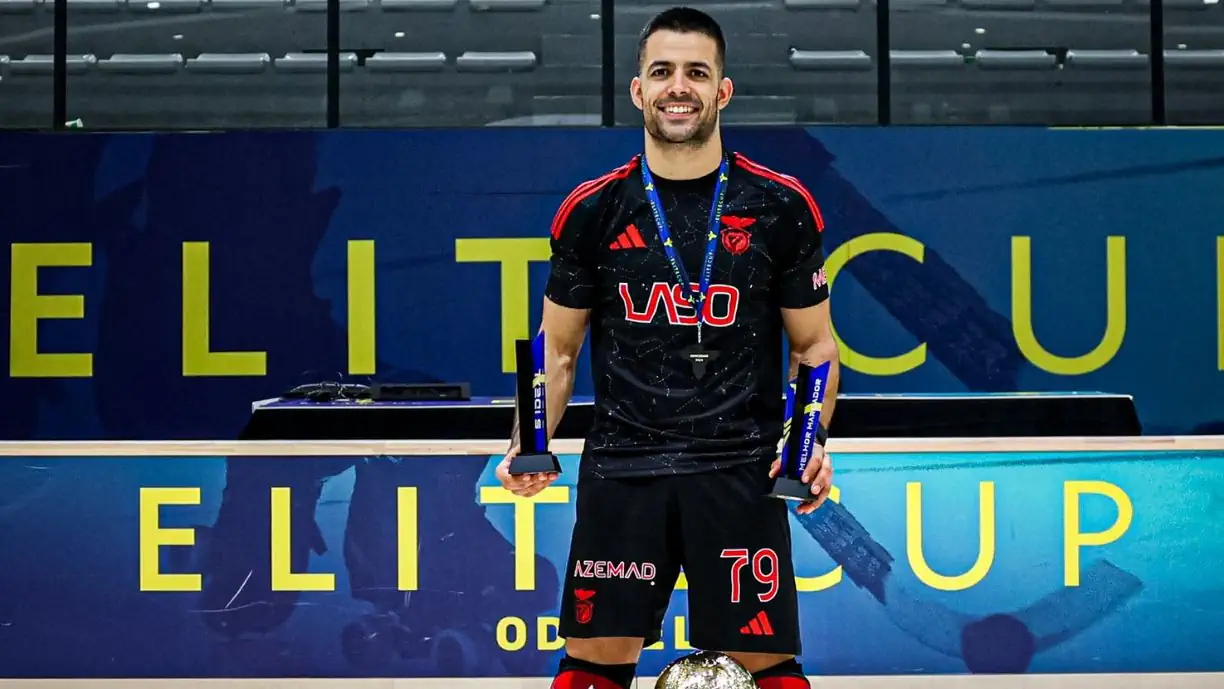 Com ordenado à baila, João Rodrigues aborda regresso ao Benfica: "Nunca seria..."