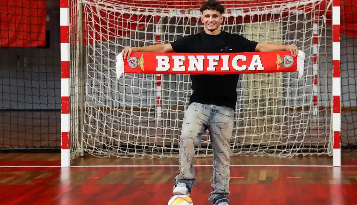 Exclusivo Glorioso 1904 confirmado: Lúcio Rocha renova com o Benfica