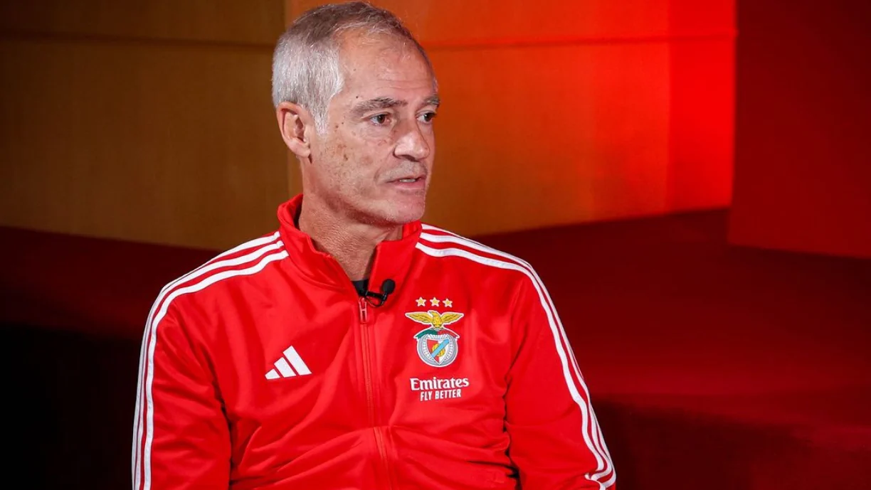 Rui Águas deixa alerta após mexidas de Lage no Benfica - Rio Ave: "Indiscutível..."